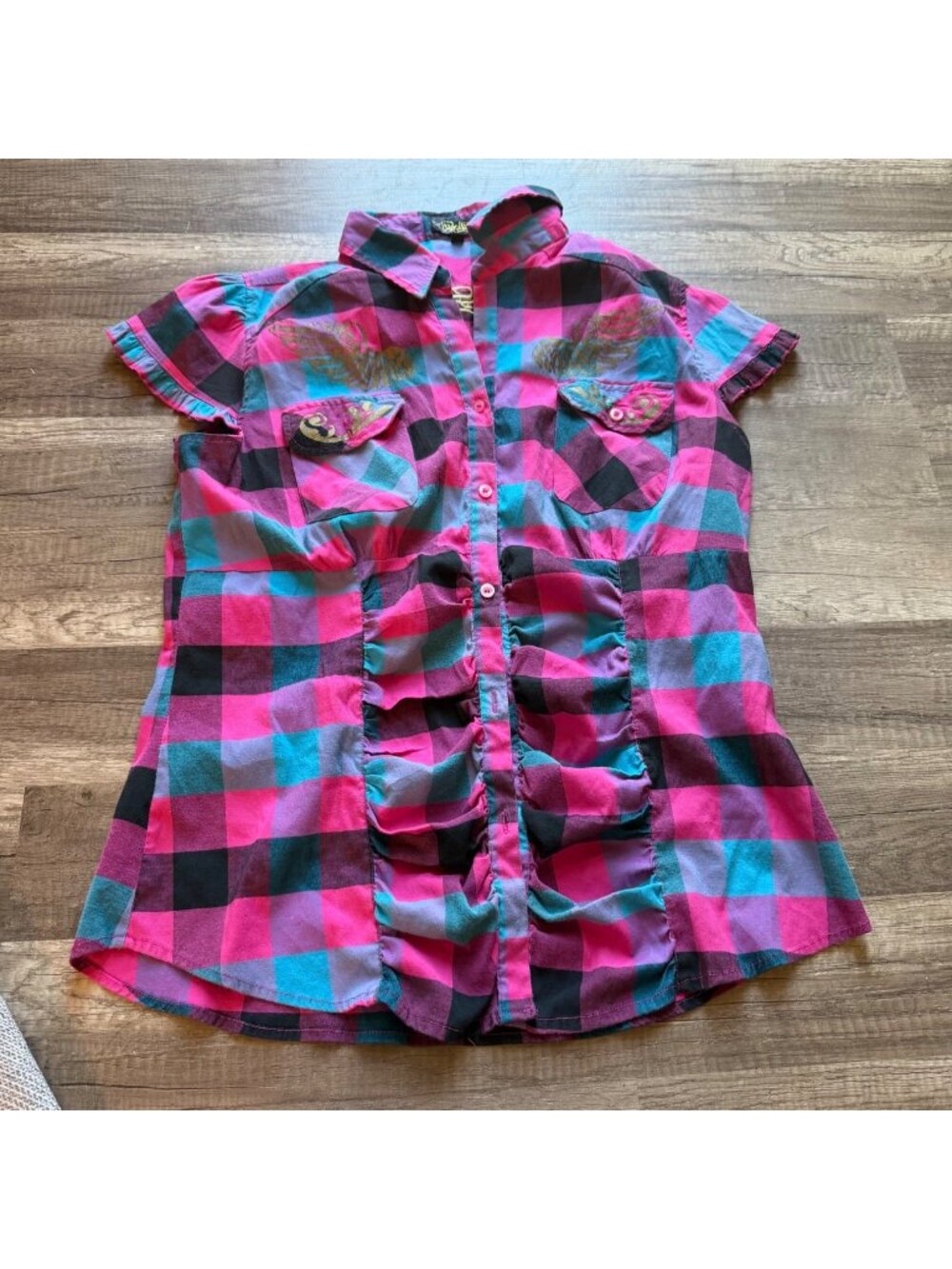 Old School 2X Womens Pink Plaid Button-Up Shirt With Gold Wings & Fleur-De-Lis G